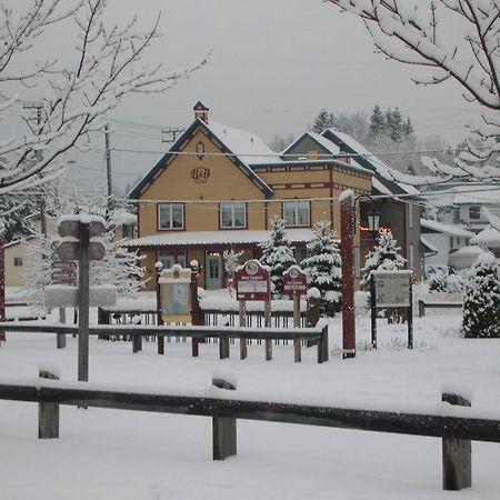 Auberge Le Voyageur Mont-Tremblant Exteriör bild