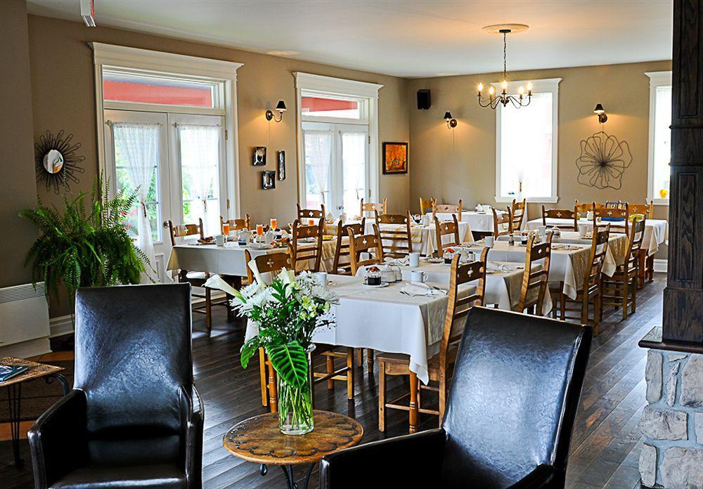 Auberge Le Voyageur Mont-Tremblant Exteriör bild